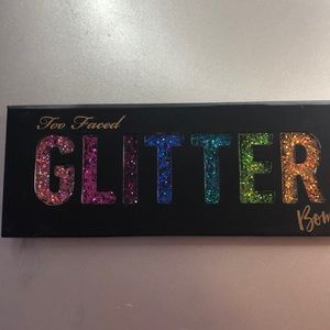 Too Faced Glitter Bomb Palette